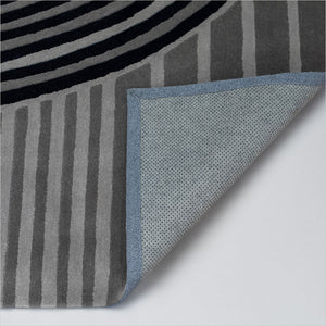 Retro Area Rug - Black Grey