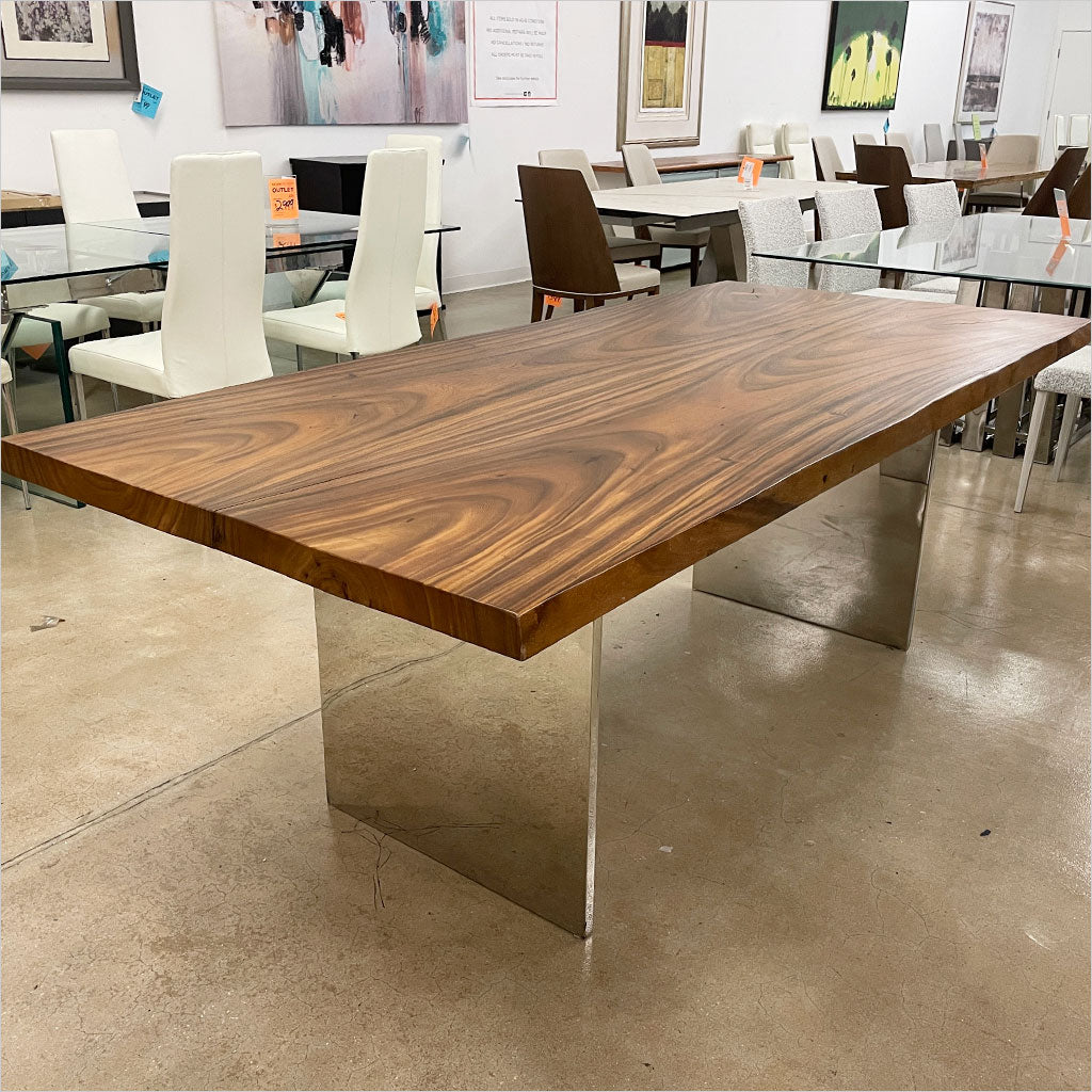 Skagen Dining Table - OUTLET